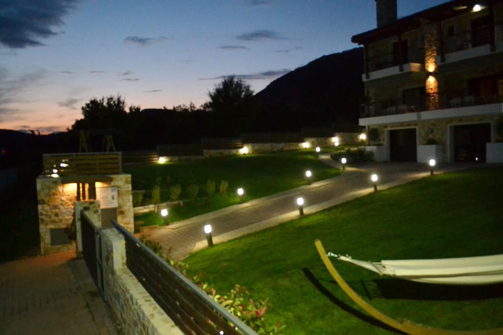 Evmorfes Villas Polýgyros Habitación foto
